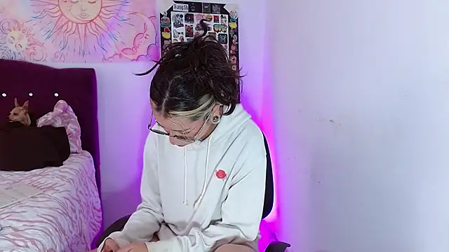 squirt charlott online show from 25, 11, 2025