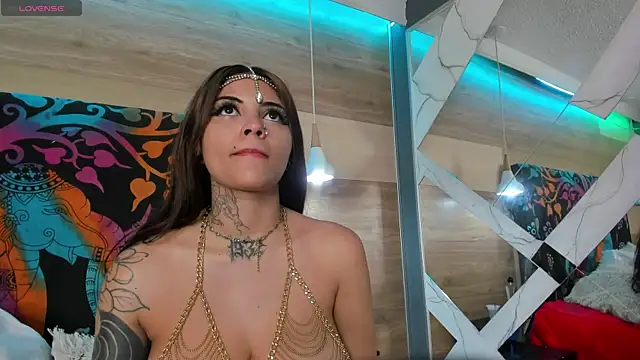 Snapshot of Cori_Paige chatting on 10, 3, 2025 Cori Paige online show from 10, 3, 2025