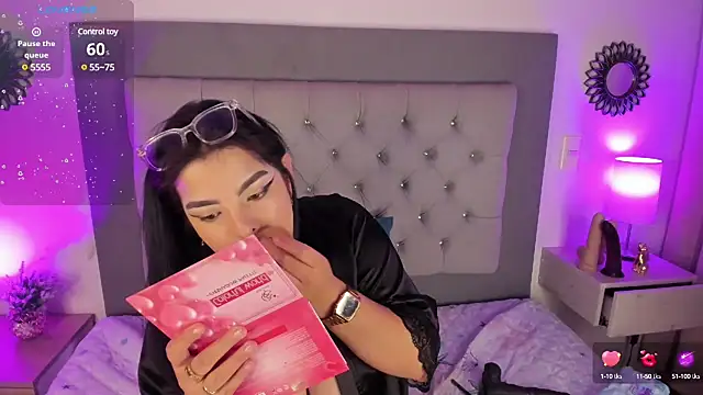 Kylie2211 online show from 14, 2, 2025