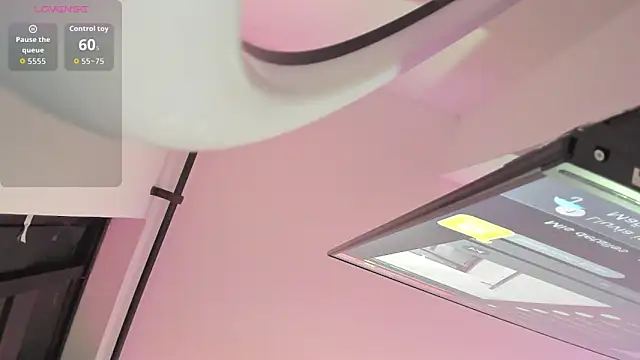 Kylie2211 online show from 12, 2, 2026