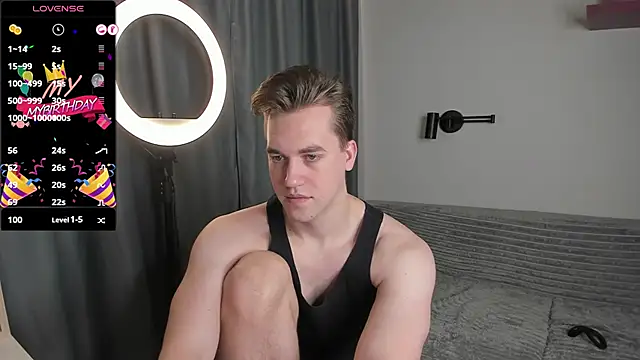 Snapshot of AustinButler chatting on 4, 12, 2024 AustinButler online show from 4, 12, 2024