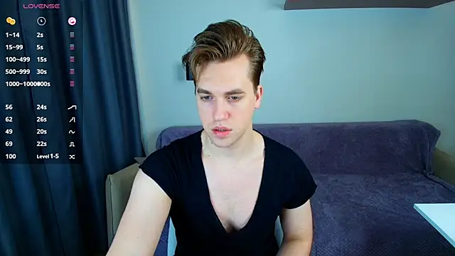 Snapshot of AustinButler chatting on 21, 12, 2024 AustinButler online show from 21, 12, 2024