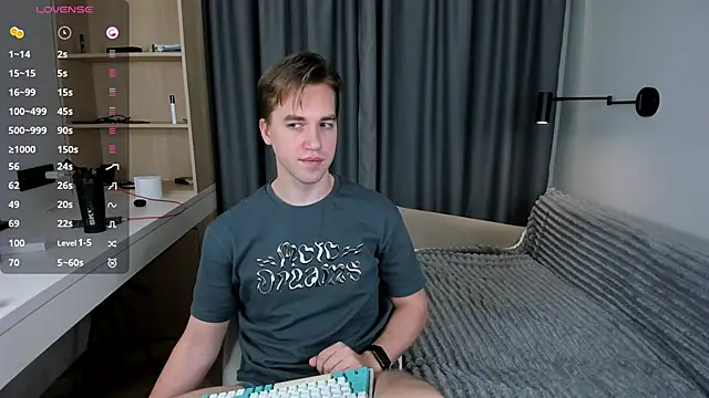 Snapshot of AustinButler chatting on 19, 11, 2025 AustinButler online show from 19, 11, 2025