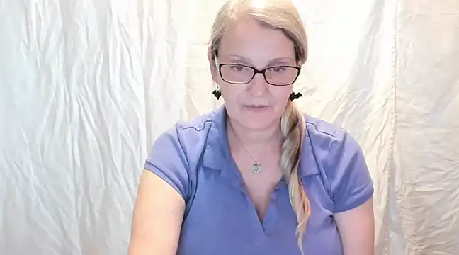 irinamaux online show from 20, 2, 2025