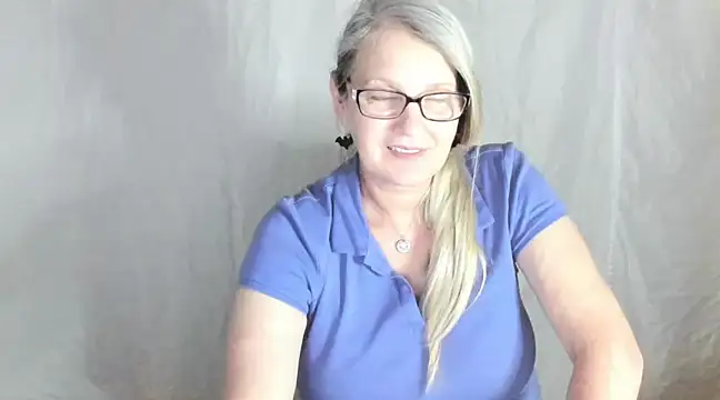 irinamaux online show from 21, 2, 2025