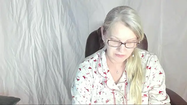 irinamaux online show from 20, 3, 2025