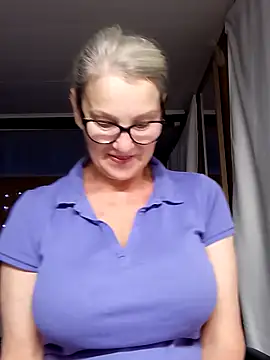 irinamaux online show from 12, 9, 2025