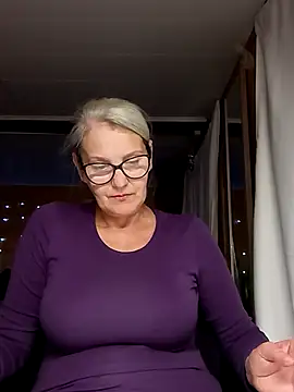 irinamaux online show from 30, 9, 2025