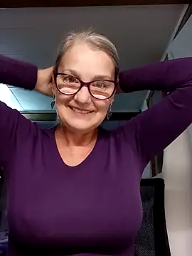 irinamaux online show from 13, 10, 2025