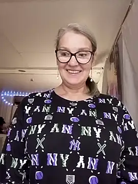 irinamaux online show from 3, 12, 2025