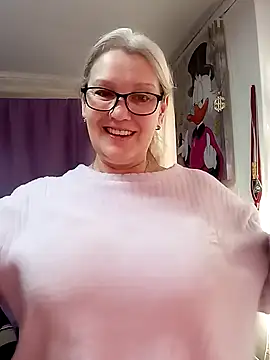 irinamaux online show from 1, 2, 2026