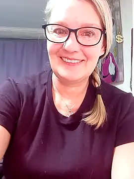 irinamaux online show from 1, 3, 2026