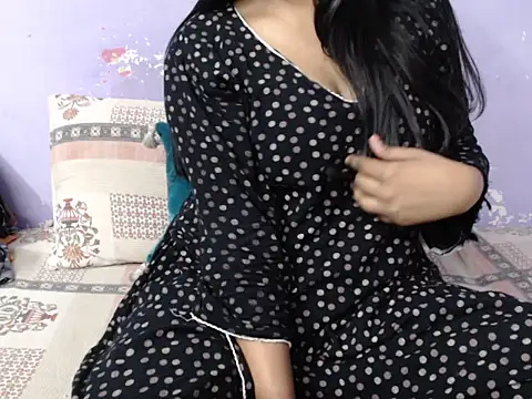 Snapshot of Freya_nia chatting on 15, 11, 2025 Freya nia online show from 15, 11, 2025