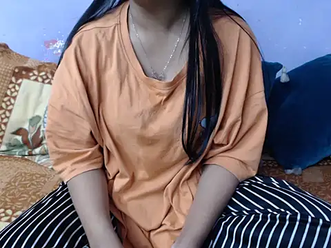 Snapshot of Freya_nia chatting on 20, 11, 2025 Freya nia online show from 20, 11, 2025