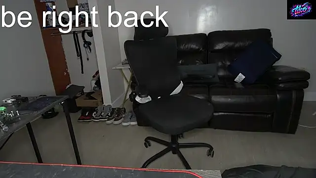 Zander823 online show from 5, 4, 2026