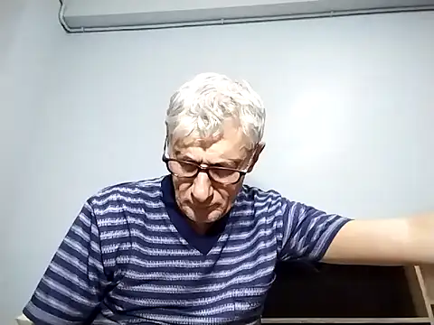 BIGUNCUTHARDCOCK online show from 13, 9, 2025