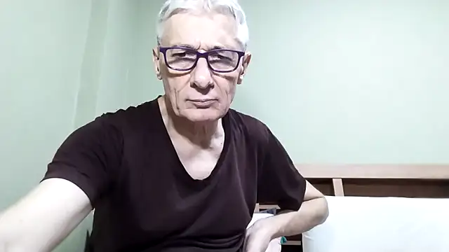 BIGUNCUTHARDCOCK online show from 4, 10, 2025