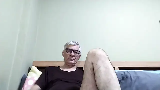 BIGUNCUTHARDCOCK online show from 4, 11, 2025