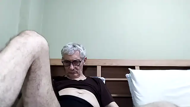 BIGUNCUTHARDCOCK online show from 24, 11, 2025