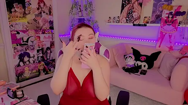 Unholy Lady online show from 6, 11, 2025