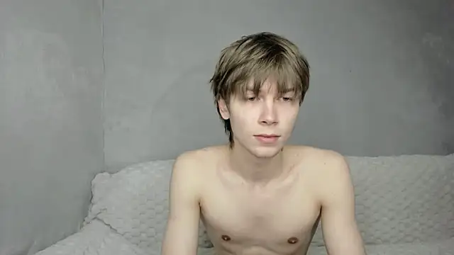 Snapshot of Makentoshi_ chatting on 11, 4, 2026 Makentoshi online show from 11, 4, 2026