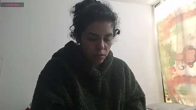 Snapshot of Anne_purple chatting on 17, 3, 2025 Anne purple online show from 17, 3, 2025