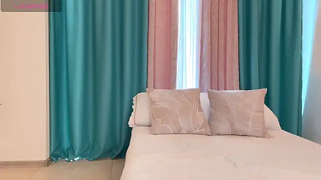 Snapshot of UrGoddessJenny chatting on 12, 6, 2026 UrGoddessJenny online show from 12, 6, 2026