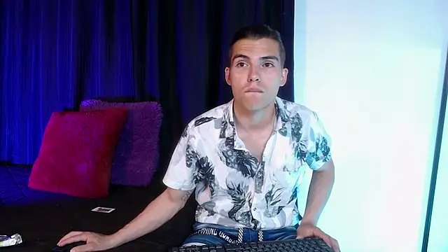  Tattoo Couple online show from 18, 1, 2025