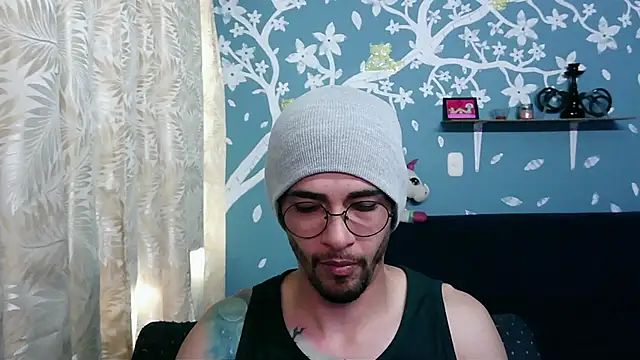 Snapshot of ponzothc chatting on 6, 10, 2025 ponzothc online show from 6, 10, 2025