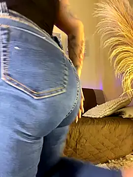 Sweetie Arianna online show from 1, 10, 2025