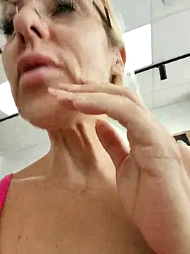 blondyruby online show from 3, 6, 2026