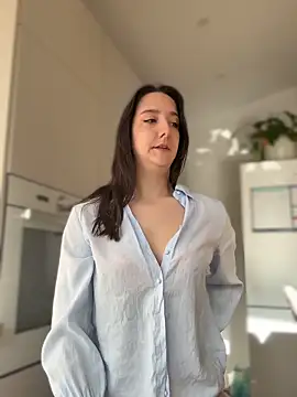 Snapshot of _Juliette chatting on 15, 11, 2025 Juliette online show from 15, 11, 2025