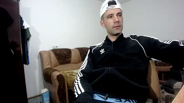 I like older menn online show from 16, 2, 2026