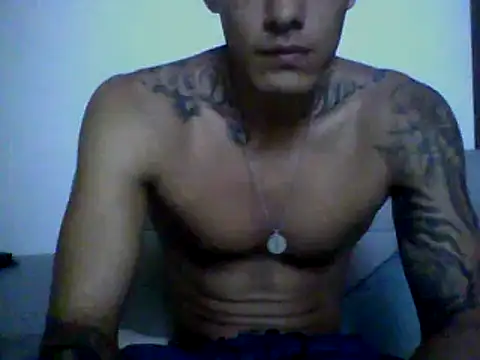 Skater29xx2 online show from 22, 1, 2025