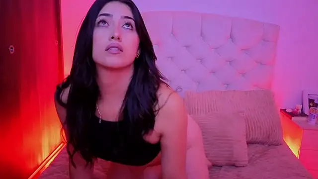 Snapshot of ChanellGV chatting on 4, 11, 2025 ChanellGV online show from 4, 11, 2025