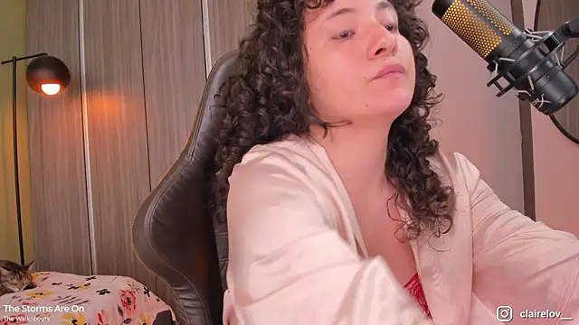 Snapshot of orchide_ chatting on 7, 1, 2026 orchide online show from 7, 1, 2026