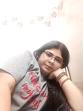 Snapshot of Husnpari20 chatting on 1, 1, 2025 Husnpari20 online show from 1, 1, 2025