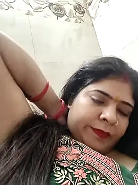 Snapshot of Husnpari20 chatting on 1, 12, 2025 Husnpari20 online show from 1, 12, 2025