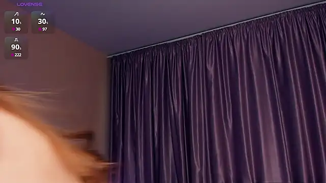 Snapshot of CedelKyngi chatting on 16, 12, 2024 CedelKyngi online show from 16, 12, 2024