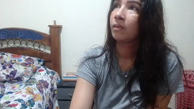 Ainhoa-hot online show from 15, 5, 2026