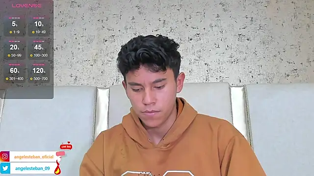 Snapshot of Angel_esteban_fx chatting on 28, 1, 2025 Angel esteban fx online show from 28, 1, 2025