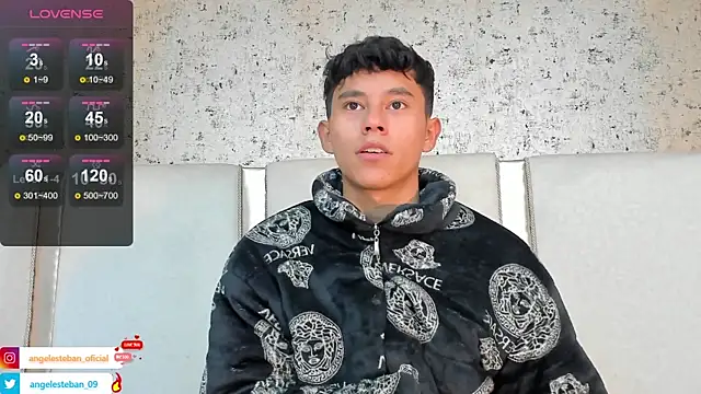 Snapshot of Angel_esteban_fx chatting on 13, 2, 2025 Angel esteban fx online show from 13, 2, 2025