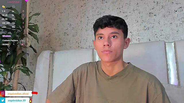 Snapshot of Angel_esteban_fx chatting on 25, 2, 2025 Angel esteban fx online show from 25, 2, 2025