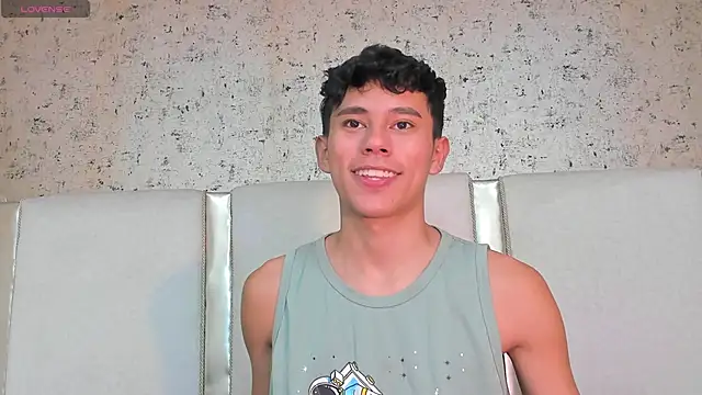 Snapshot of Angel_esteban_fx chatting on 1, 3, 2025 Angel esteban fx online show from 1, 3, 2025