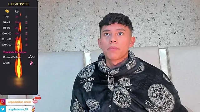 Snapshot of Angel_esteban_fx chatting on 6, 3, 2025 Angel esteban fx online show from 6, 3, 2025