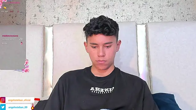 Snapshot of Angel_esteban_fx chatting on 15, 3, 2025 Angel esteban fx online show from 15, 3, 2025
