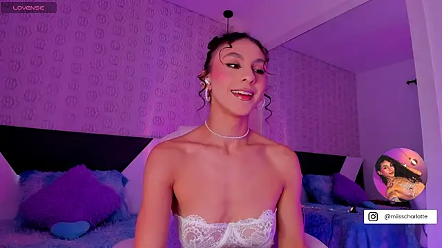 MiissCharlotte online show from 28, 11, 2025
