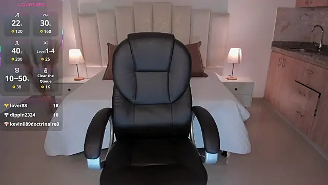 Aida adams online show from 29, 11, 2025