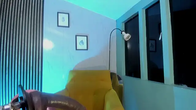 Red lady online show from 20, 2, 2026