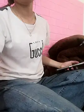 -Almira- online show from 24, 9, 2025